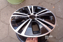 Load image into Gallery viewer, 1x Alufelge 17 Zoll 7.5&quot; 5x112 40ET A2134015100 Mercedes-Benz W213 Rim Wheel