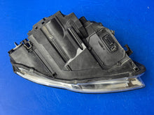 Load image into Gallery viewer, Frontscheinwerfer Audi A4 301219281 Xenon Links Scheinwerfer Headlight