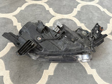 Load image into Gallery viewer, Frontscheinwerfer Mitsubishi Outlander III 8301C8-83 LED Links Headlight