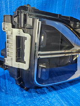 Load image into Gallery viewer, Frontscheinwerfer Mitsubishi Eclipse Cross 8301D78 LED Links Headlight