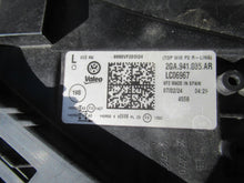 Laden Sie das Bild in den Galerie-Viewer, Frontscheinwerfer VW T-Roc Troc 2GA941035 LED Ein Stück (Rechts oder Links)