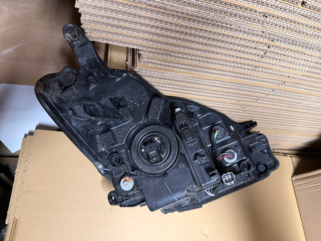 Frontscheinwerfer Toyota Yaris Links Scheinwerfer Headlight SCH5707967568ev