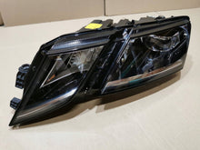 Laden Sie das Bild in den Galerie-Viewer, Frontscheinwerfer Skoda Octavia III 5E1941015 Links Scheinwerfer Headlight SCH7844847439uu