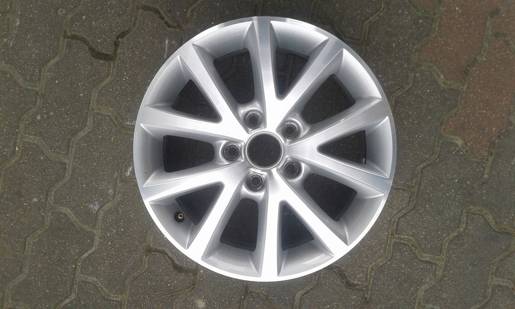 1x Alufelge 16 Zoll 6.5" 5x112 3C0601025Q VW Passat Rim Wheel