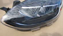 Laden Sie das Bild in den Galerie-Viewer, Frontscheinwerfer Ford Fiesta I N1BB13E015-AE Full LED Links Headlight SCH2449908938nw