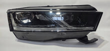 Laden Sie das Bild in den Galerie-Viewer, Frontscheinwerfer Skoda Octavia IV 5E4941016B Full LED Rechts Headlight SCH4956739757bm