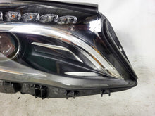 Laden Sie das Bild in den Galerie-Viewer, Frontscheinwerfer Mercedes-Benz X156 A1569061800 Xenon Rechts Headlight SCH7465062283jk