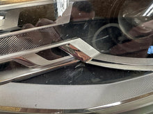 Laden Sie das Bild in den Galerie-Viewer, Frontscheinwerfer Audi A1 8XA941005 Xenon FALSE Scheinwerfer Headlight SCH4739002406dq