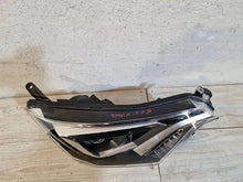 Laden Sie das Bild in den Galerie-Viewer, Frontscheinwerfer Toyota 4 IV 89210-OD230 Rechts Scheinwerfer Headlight