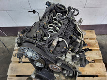 Laden Sie das Bild in den Galerie-Viewer, Motor Audi A4 B8 CJCD 2.0 TDI 150PS 110kW 136TKm 2015 Diesel Engine Komplett