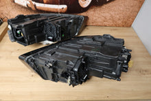 Laden Sie das Bild in den Galerie-Viewer, Frontscheinwerfer Audi A8 4H0941006 WS 4H0941005 UU Xenon Rechts oder Links SCH2543981691zy