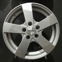 Load image into Gallery viewer, 4x Alufelge 15 Zoll 6.0" 5x105 39ET Glanz Silber KBA49292 Chevrolet Cruze Astra FEL8655482797fd
