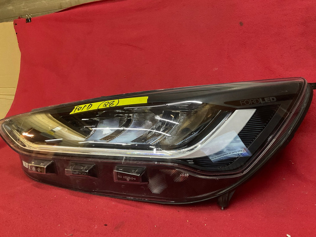 Frontscheinwerfer Ford Focus NX7B-13E015-CF 00220624-06 NX7B13E015 LED Links SCH8568608162qu