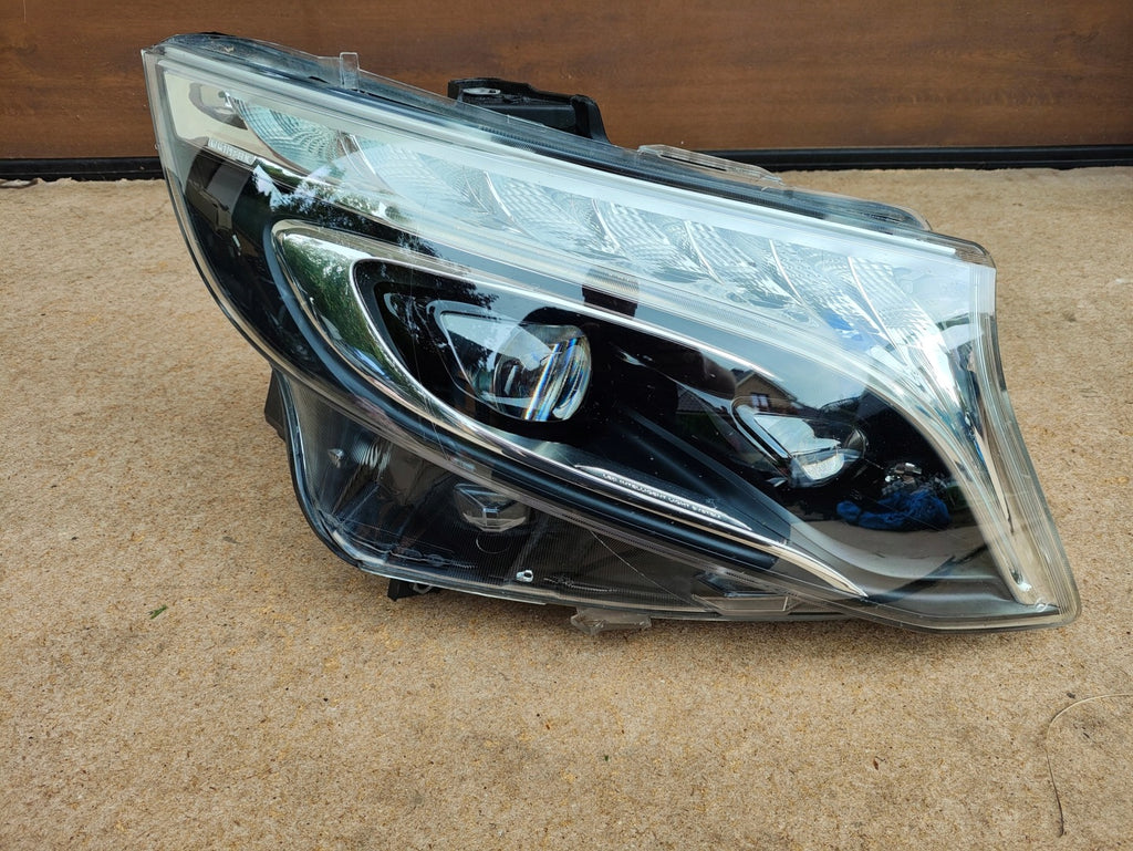 Frontscheinwerfer Mercedes-Benz Vito W447 A4479060201 LED Rechts Headlight SCH8703749924bj