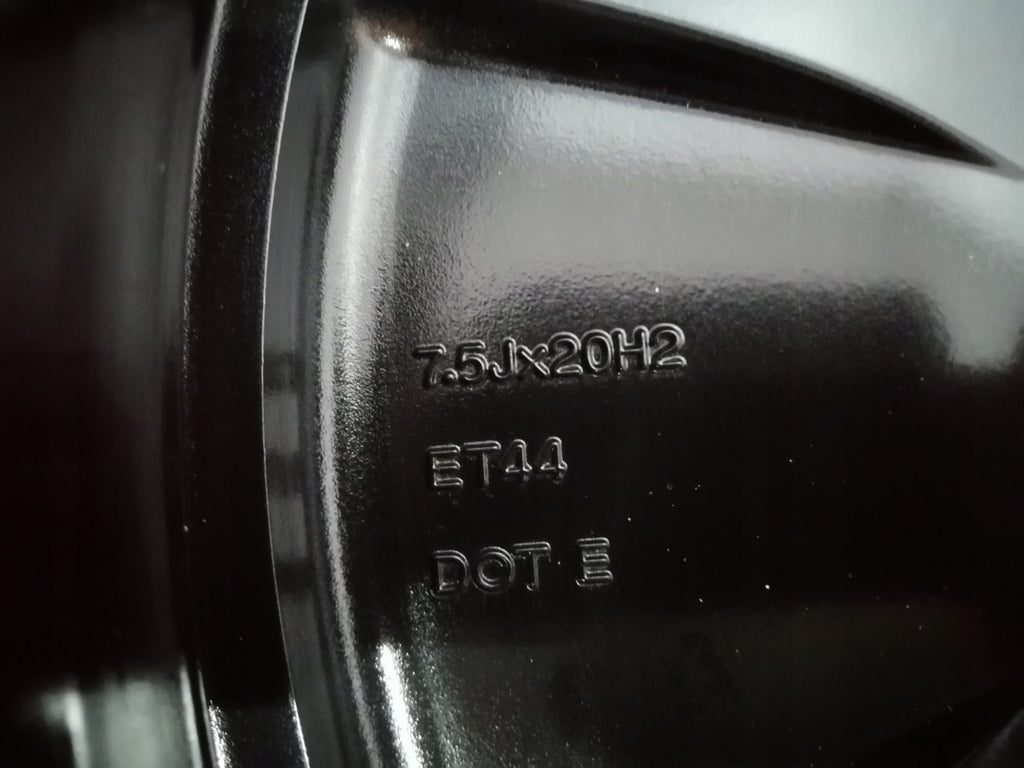 1x Alufelge 20 Zoll 7.5" 5x112 44ET Schwarz 10A601025B VW Id.3 Rim Wheel FEL6888587240cw