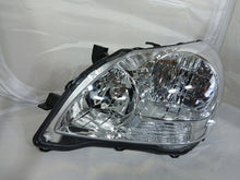 Laden Sie das Bild in den Galerie-Viewer, Frontscheinwerfer Toyota Verso 81170-0F090-00 81170-0F090 811700F090 Links SCH5520455168sh