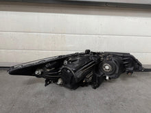 Laden Sie das Bild in den Galerie-Viewer, Frontscheinwerfer Honda Accord VIII Ein Satz Scheinwerfer Headlight SCH8253971022gp
