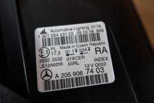 Laden Sie das Bild in den Galerie-Viewer, Frontscheinwerfer Mercedes-Benz W205 A2059067403 Rechts Scheinwerfer Headlight SCH4352229741iq