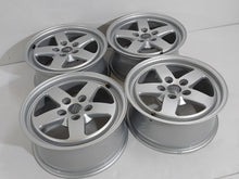 Load image into Gallery viewer, 4x Alufelge 16 Zoll 7.0&quot; 5x112 35ET Glanz Silber 8W0601025 Audi Rim Wheel