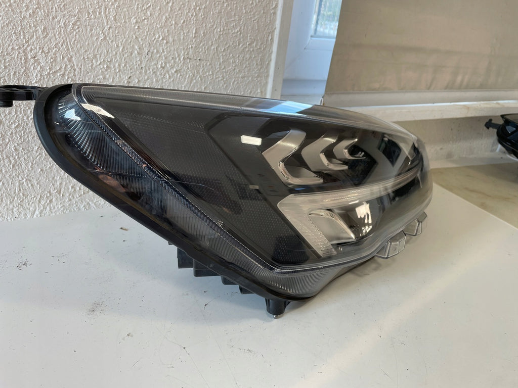 Frontscheinwerfer Ford Focus MX7B-13E014-EB LED Rechts Scheinwerfer Headlight