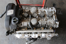 Laden Sie das Bild in den Galerie-Viewer, Motor Volvo V70 S60 C70 S40 B5244S 2.4 170PS 125kW 221TKm 2005 Benzin Unkomplett MOT2442667414xl