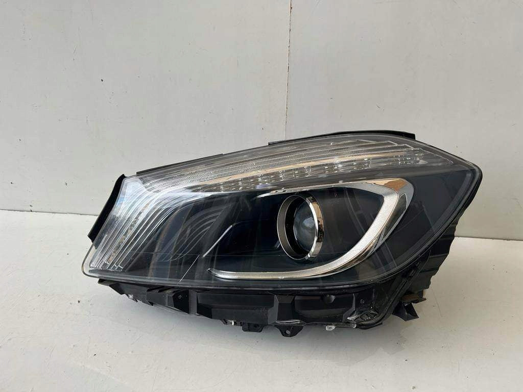 Frontscheinwerfer Mercedes-Benz A1768201161 1EX010818-21 Links Headlight