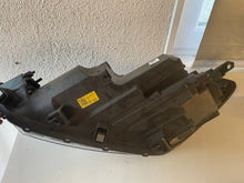 Laden Sie das Bild in den Galerie-Viewer, Frontscheinwerfer Hyundai Tucson 92102D7700 LED Ein Stück (Rechts oder Links) SCH8404379825rf