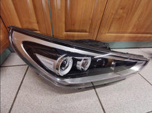 Laden Sie das Bild in den Galerie-Viewer, Frontscheinwerfer Hyundai I30 III 92102G4100 LED Rechts Scheinwerfer Headlight