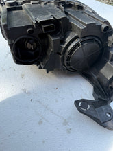 Laden Sie das Bild in den Galerie-Viewer, Frontscheinwerfer Opel Corsa F 9829465580 Links Scheinwerfer Headlight SCH1229544135sp
