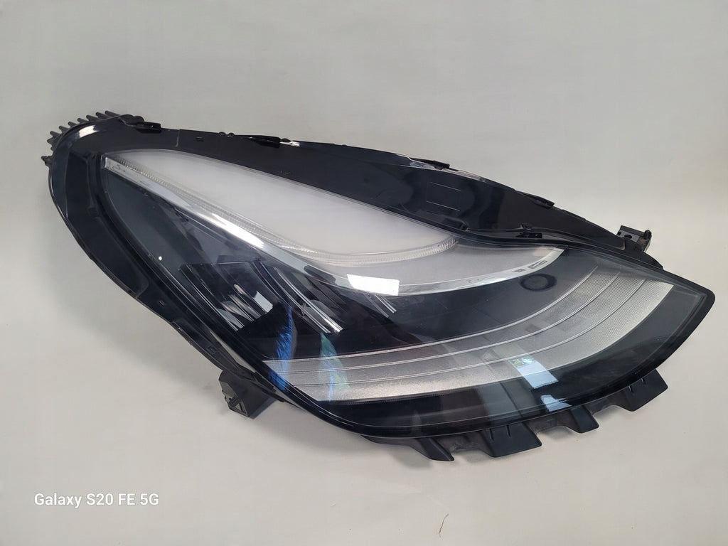 Frontscheinwerfer Tesla Model 3 1077376-50-B Rechts Scheinwerfer Headlight