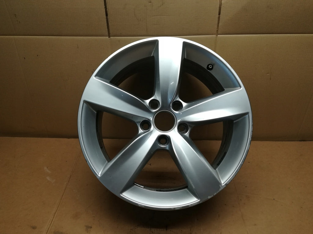 1x Alufelge 17 Zoll 7.0" 5x112 39ET Glanz Silber 7N0601025 VW Sharan Rim Wheel