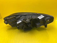 Laden Sie das Bild in den Galerie-Viewer, Frontscheinwerfer BMW 1 7886591-10 LED Links Scheinwerfer Headlight SCH3461048895dk