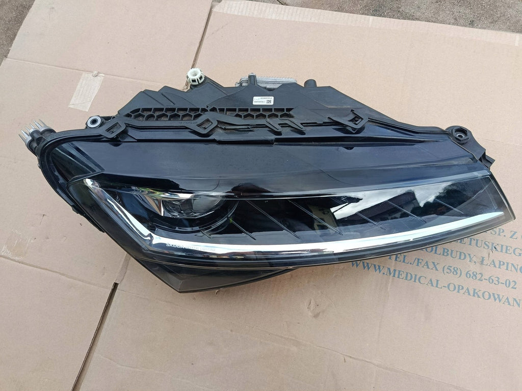 Frontscheinwerfer Skoda Superb III 3V1941016D Rechts Scheinwerfer Headlight SCH7904501797eb