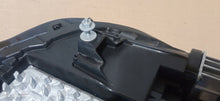 Laden Sie das Bild in den Galerie-Viewer, Frontscheinwerfer Opel Corsa F 1653233280 LED Ein Stück (Rechts oder Links) SCH9378432763tl