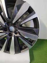 Laden Sie das Bild in den Galerie-Viewer, 1x Alufelge 19 Zoll 7.0&quot; 5x108 9809685477 Peugeot Ii Rim Wheel