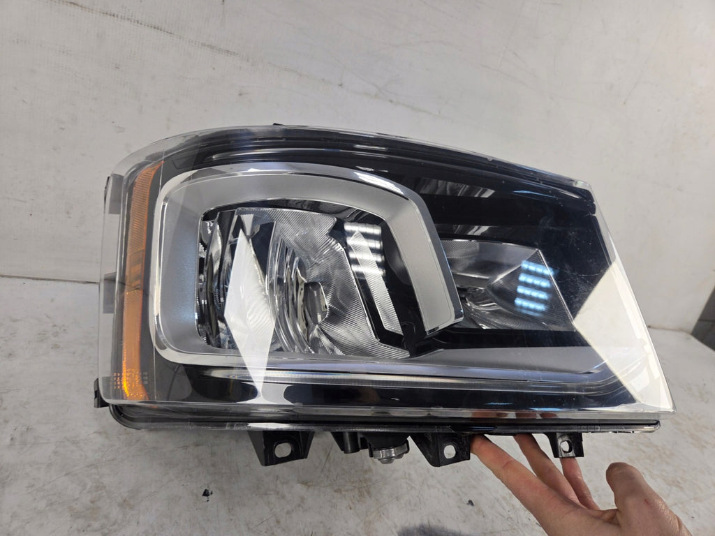 Frontscheinwerfer 3148186 LED Rechts Scheinwerfer Headlight SCH6775890904hp