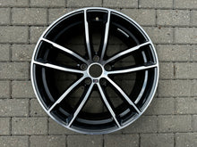Laden Sie das Bild in den Galerie-Viewer, 1x Alufelge 18 Zoll 8.0" 5x112 30ET Glanz Graphit 8093405 BMW G31 G30 Rim Wheel FEL4598184178eq
