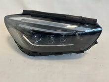 Laden Sie das Bild in den Galerie-Viewer, Frontscheinwerfer Mercedes-Benz W247 A2479062003 FULL LED Rechts Headlight