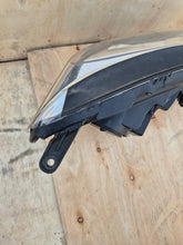 Laden Sie das Bild in den Galerie-Viewer, Frontscheinwerfer Toyota Rav 4 I Full LED Links Scheinwerfer Headlight SCH9285608538bc