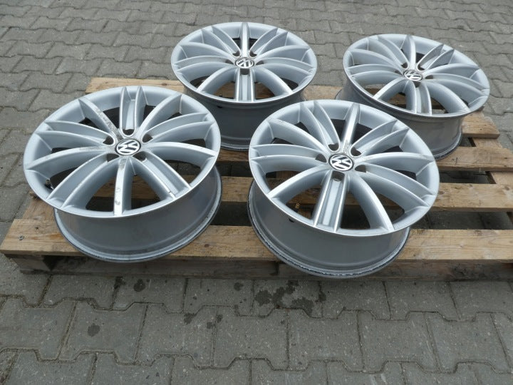 4x Alufelge 18 Zoll 7.0" 5x112 43ET Glanz Silber 5N0601025D VW Rim Wheel FEL7075486830le