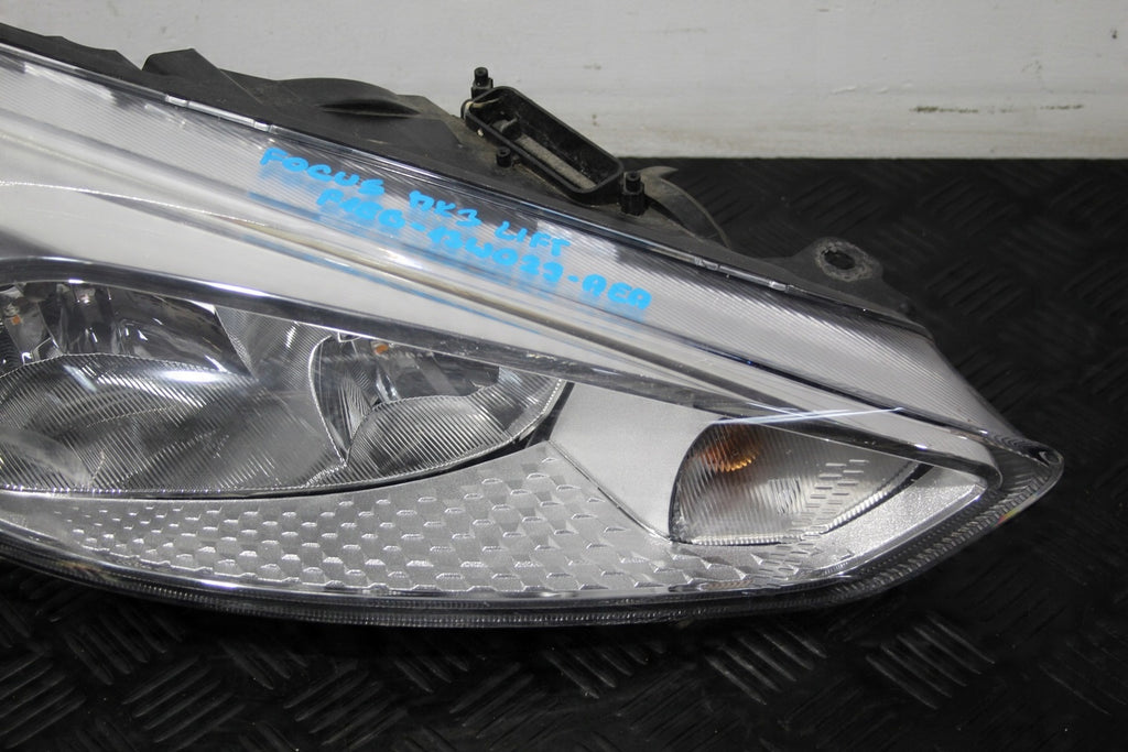 Frontscheinwerfer Ford Focus F1EB-13W029-AEA LED Rechts Scheinwerfer Headlight