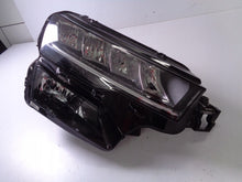 Laden Sie das Bild in den Galerie-Viewer, Frontscheinwerfer Skoda Karoq 57B941010 LED Rechts Scheinwerfer Headlight SCH3336305832mv