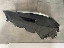 Load image into Gallery viewer, Frontscheinwerfer VW Golf Sportsvan 517941032B Xenon Rechts Headlight SCH5292063167vk