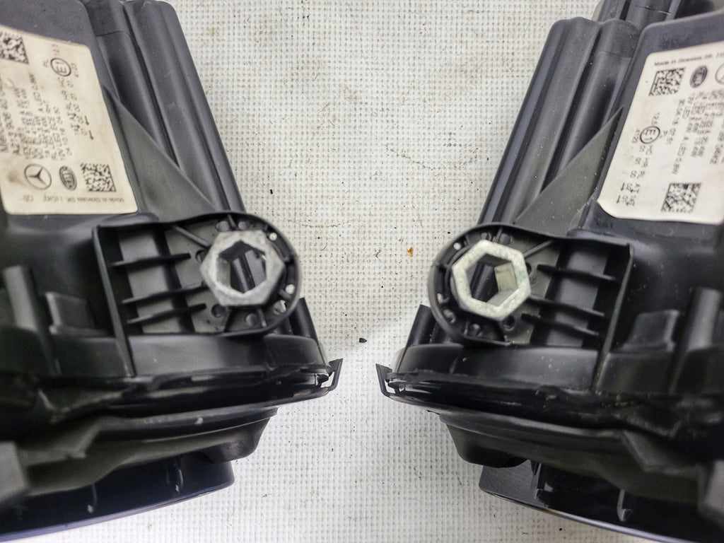 Frontscheinwerfer Mercedes-Benz W213 A2139063904 A2139064004 LED Ein Satz SCH1660750111xv