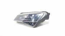 Laden Sie das Bild in den Galerie-Viewer, Frontscheinwerfer Skoda Superb III 3V1941015B 1ZS01193925 Rechts oder Links