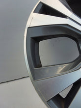 Load image into Gallery viewer, 1x Alufelge 18 Zoll 7.0&quot; 5x112 45ET Glanz Silber 575601025E Mg Ateca Rim Wheel