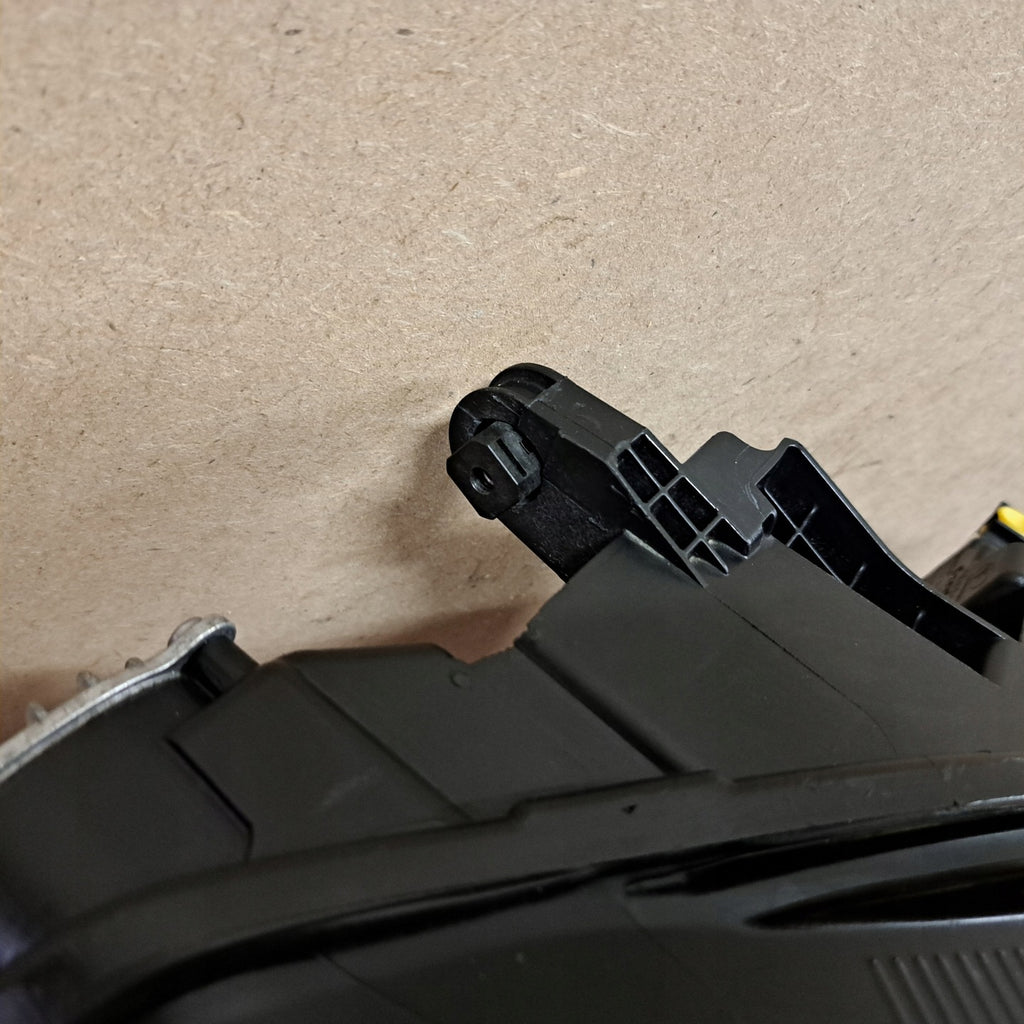 Frontscheinwerfer VW 11B941006B LED Rechts Scheinwerfer Headlight SCH2131878094ra