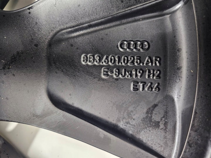 1x Alufelge 19 Zoll 8B3601025AR Audi A5 Rim Wheel FEL7766621933qz