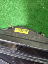 Laden Sie das Bild in den Galerie-Viewer, Frontscheinwerfer Ford Fiesta I H1BB-13W030-CE Xenon Links Headlight SCH2305599636hw