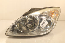 Laden Sie das Bild in den Galerie-Viewer, Frontscheinwerfer Hyundai I30 921012LXXX Links Scheinwerfer Headlight SCH3316035585ld